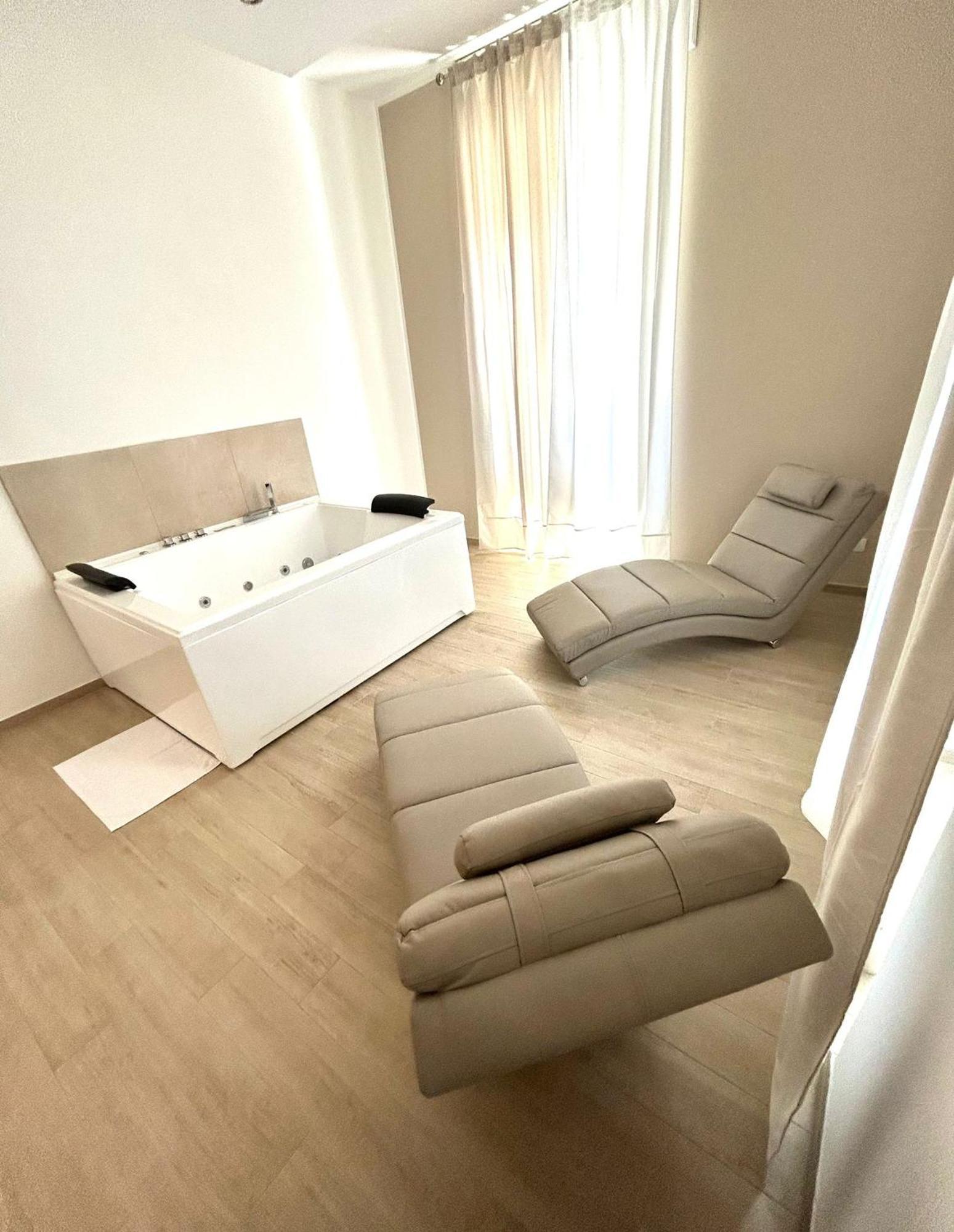 Bed E Suite Domar Brindisi Zewnętrze zdjęcie