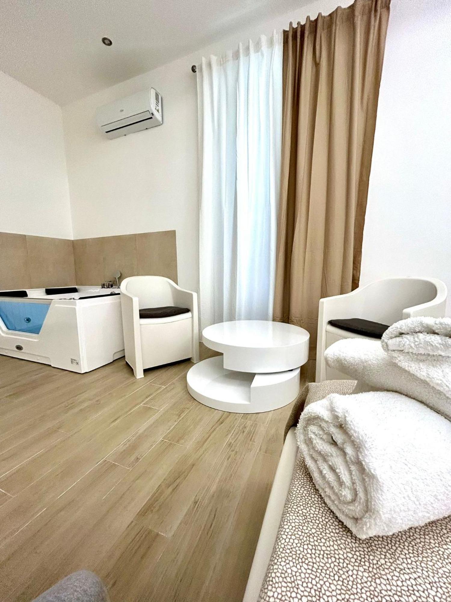 Bed E Suite Domar Brindisi Zewnętrze zdjęcie