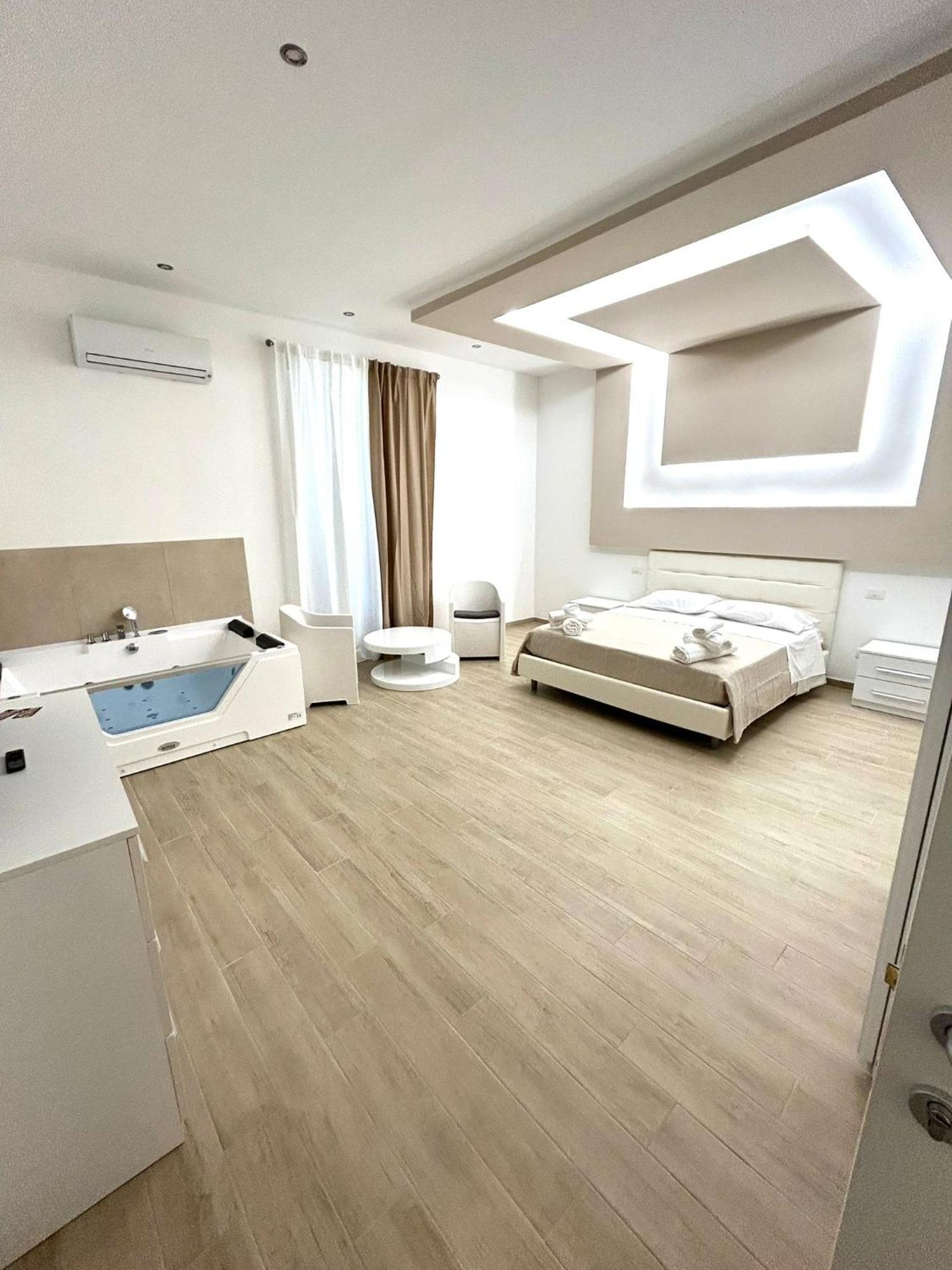 Bed E Suite Domar Brindisi Zewnętrze zdjęcie
